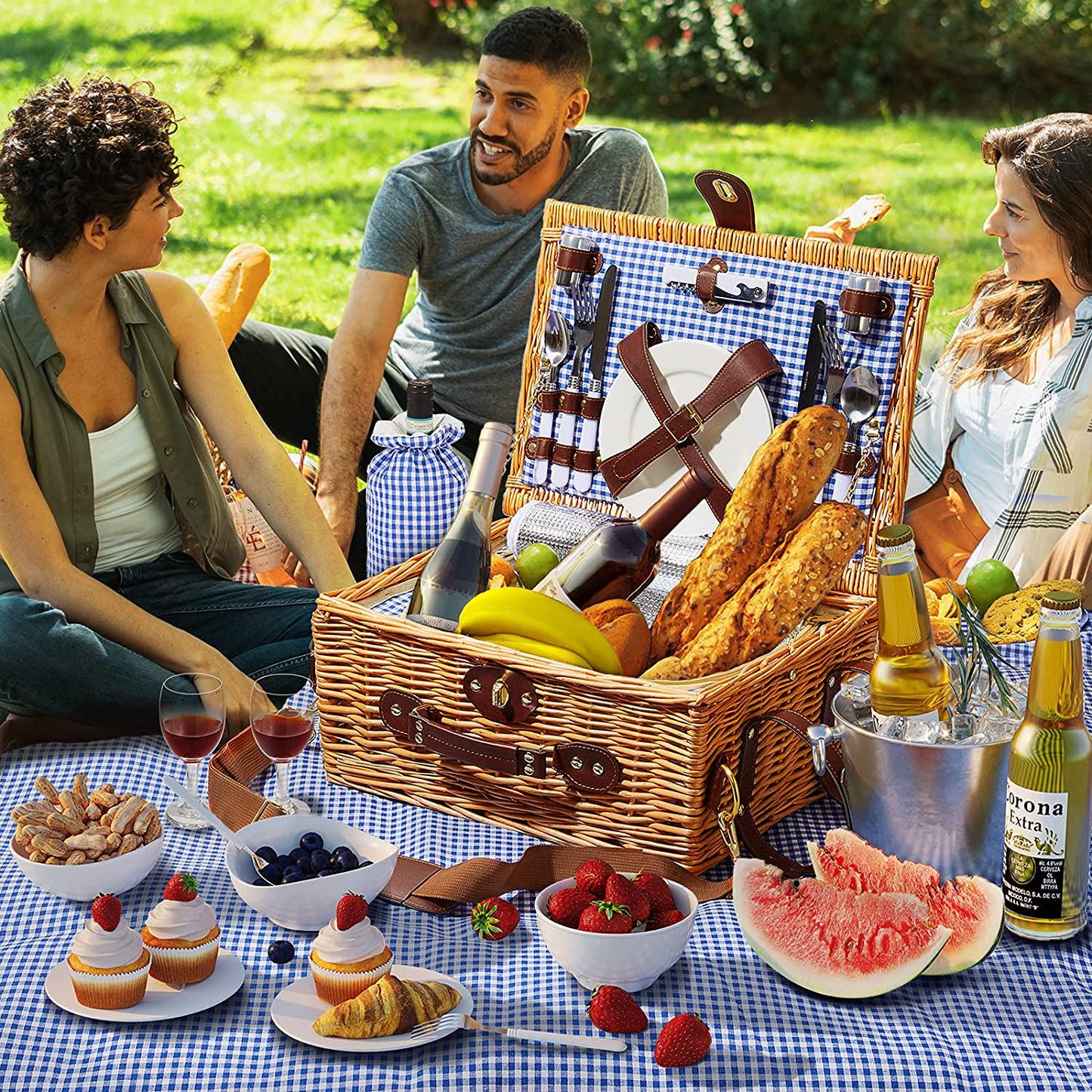 Greenstell Wicker Picnic Basket Sets for 4 Persons with High Sealing Insulation Layer,Waterproof Picnic Mat, Removable Strap and Wine Bag