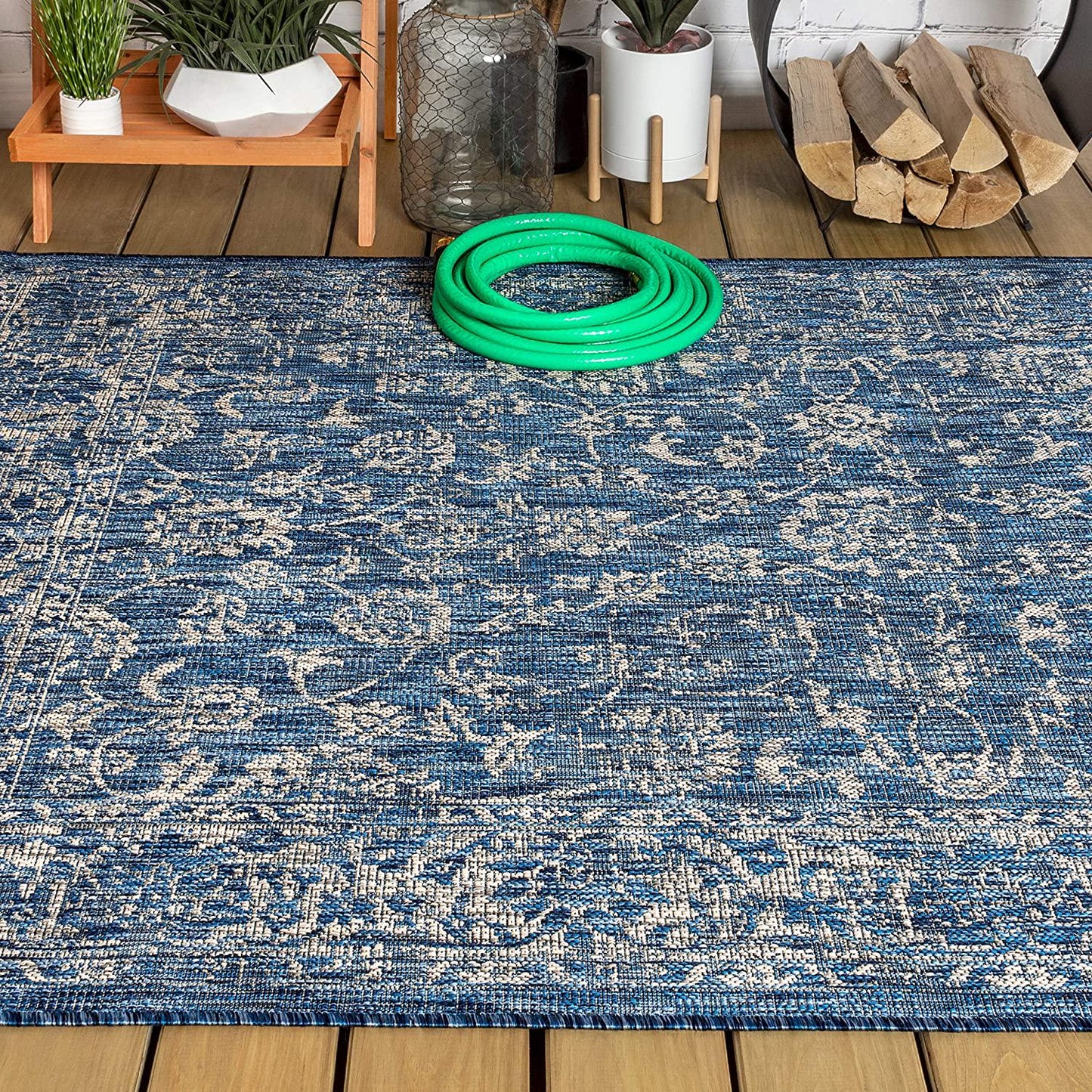 SMB100B-5 Tela Bohemian Textured Weave Floral Indoor/Outdoor Navy/Gray 5 ft. x 8 ft. Area-Rug