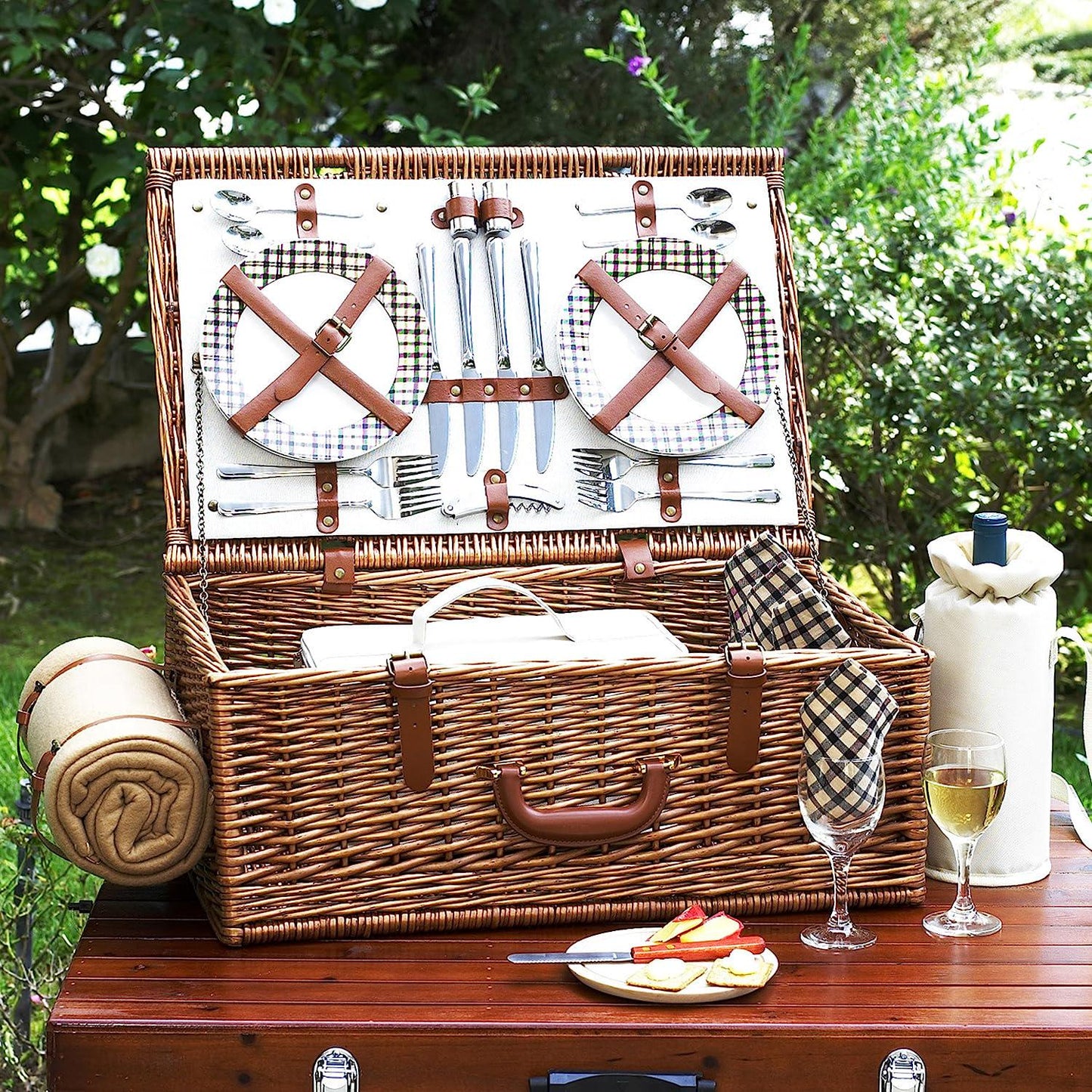 Picnic at Ascot Original Dorset English-Style Willow Picnic Basket with Service for 4 and Blanket- Designed