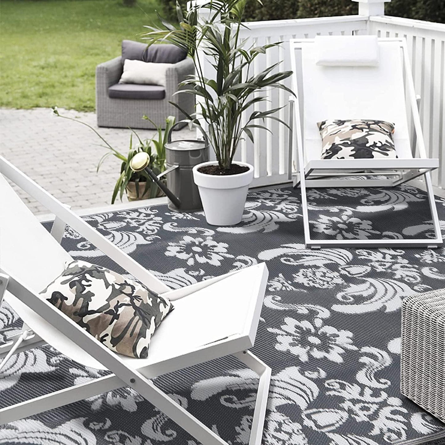 Reversible Mats, Outdoor Patio Rugs, Plastic Straw Rug, Modern Area Rug, Large Floor Mat for Outdoors, RV,(Baroque Grey and White, 5'x 8'