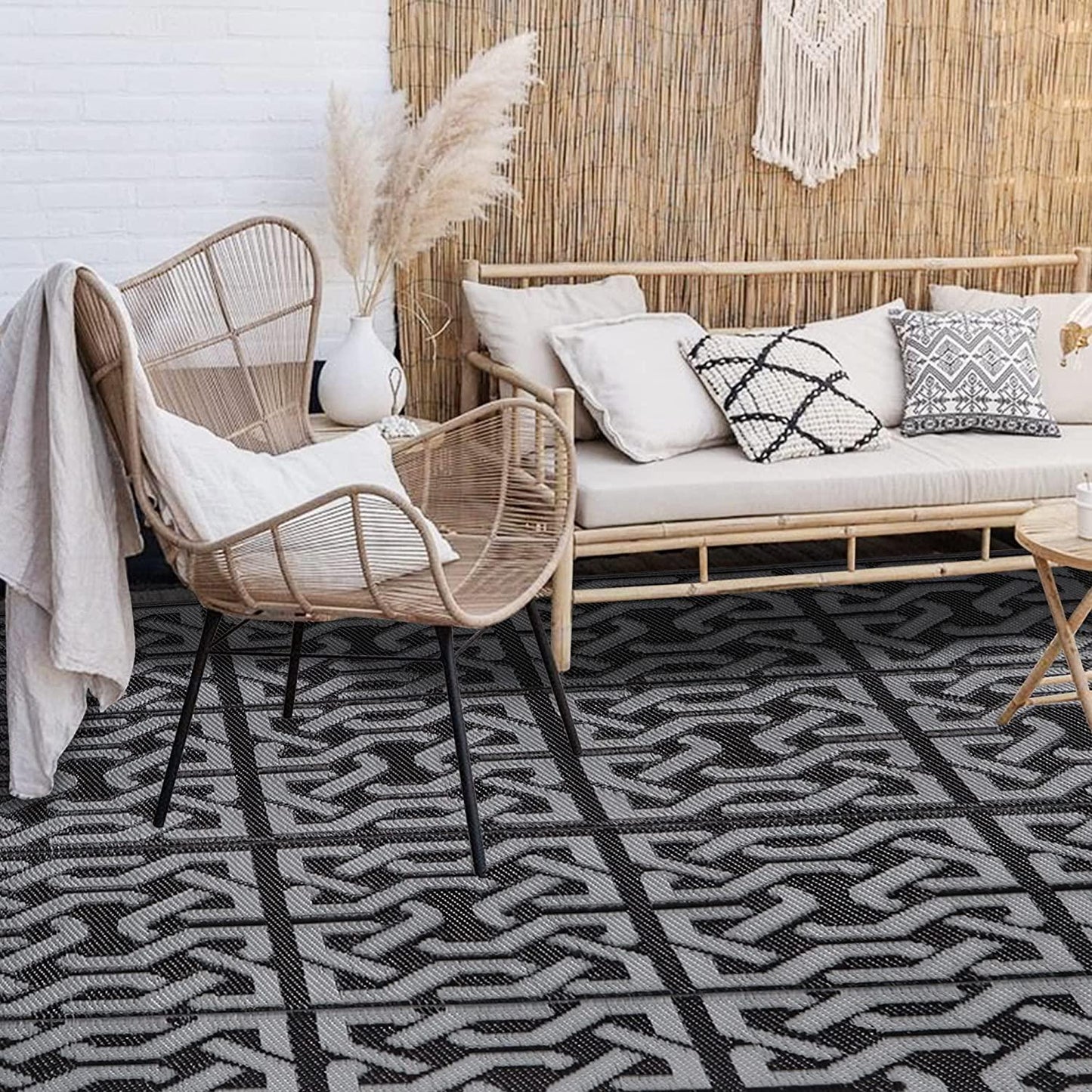Reversible Mats, Plastic Straw Rug, Modern Area Rug, Large Floor Mat and Rug for Outdoors,Beach, Trailer, Camping  Black and Grey)