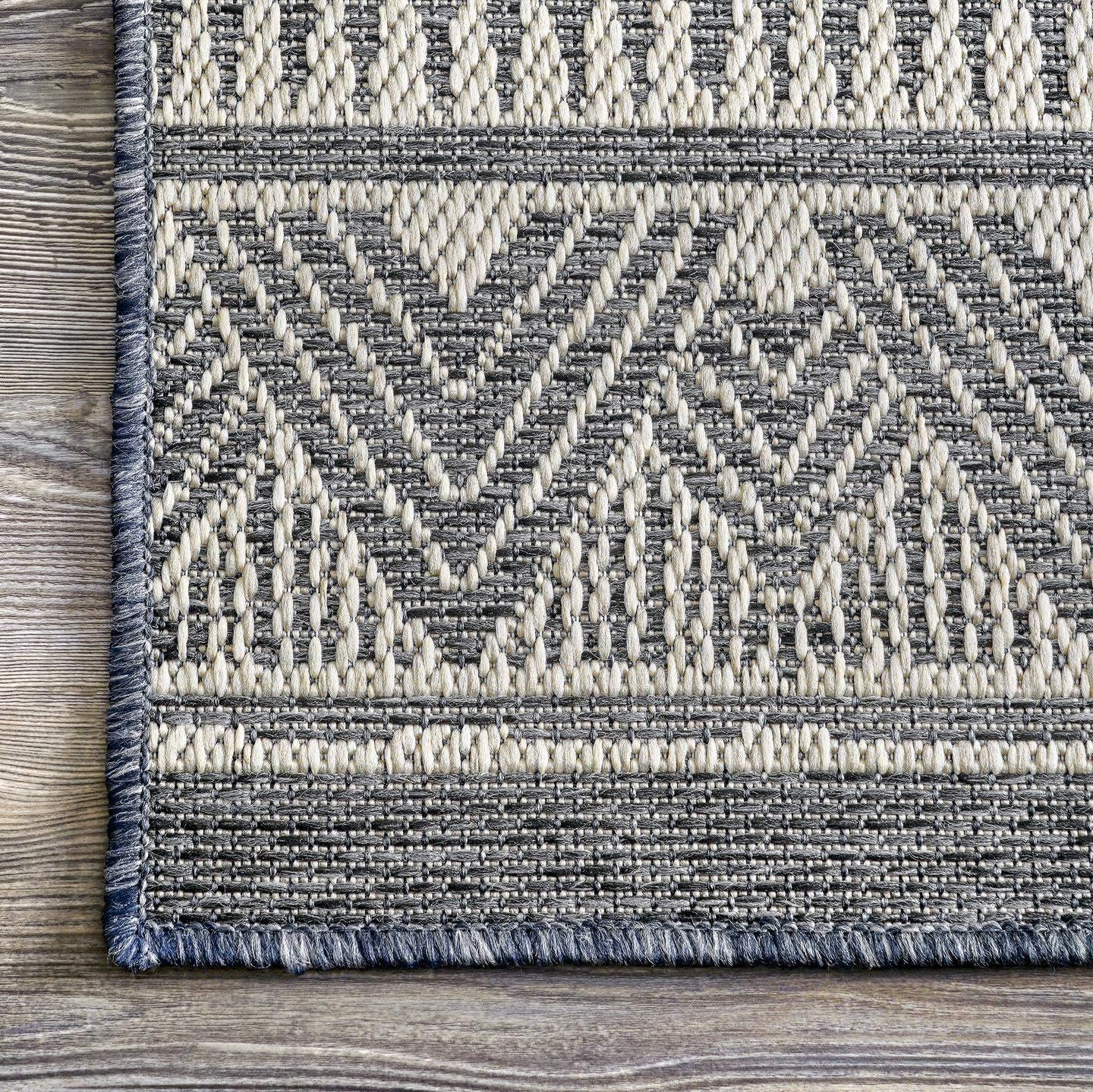 Maia Striped Tribal Indoor/Outdoor Area Rug, 8'x 10' Grey